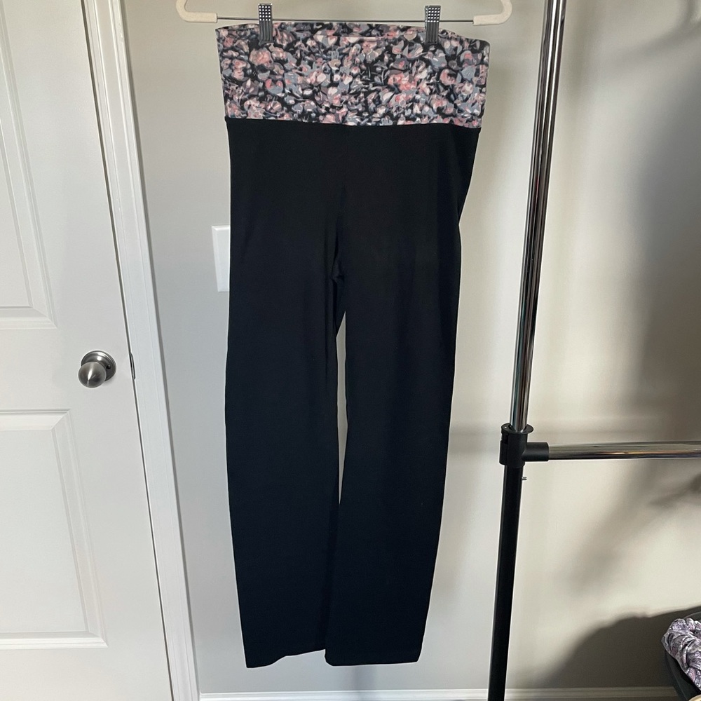 Victoria’s Secret Yoga Pants